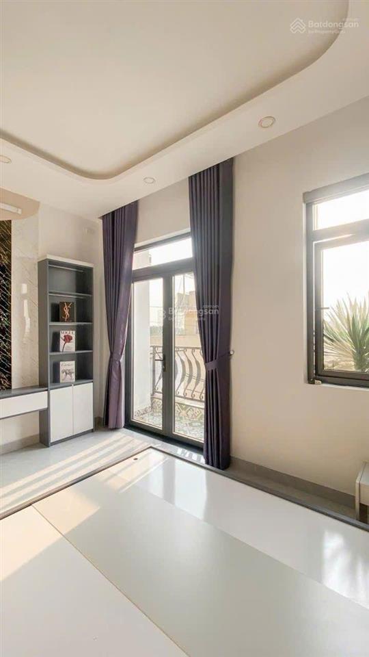 Nhà 5 tầng xây mới,mtkd,đường nhựa xe tải,full nội thất, chỉ 6 đồng hơn, vào ở ngay!