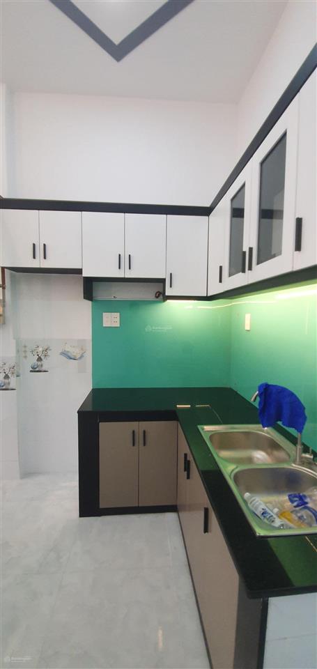 Em nhà đẹp chân dài, sát lê văn quới,gần bốn xã,tặng hết nội thất đã setup, chỉ 5 đồng 350. vị trí