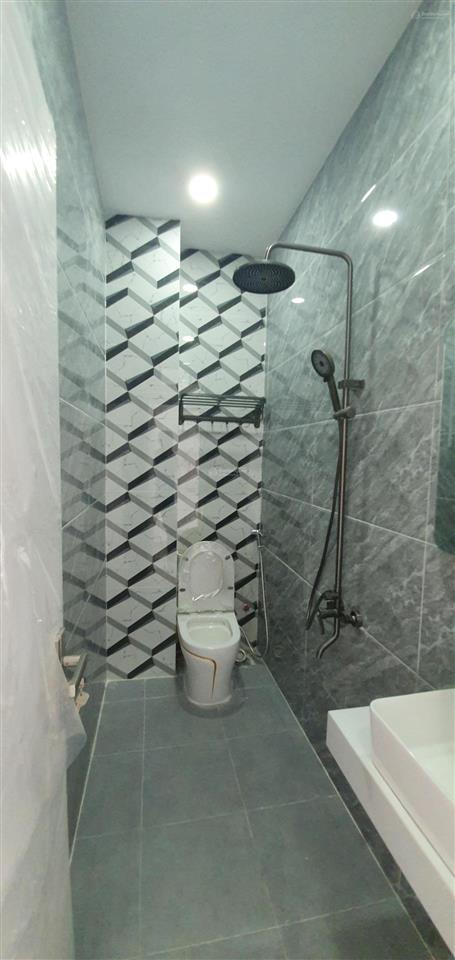 Nhà đẹp 4 tầng mới tinh,ngay chợ gò xoài, sát mặt tiền đường,hxh, shr, hoàn công đủ, 5 đồng hơn! n