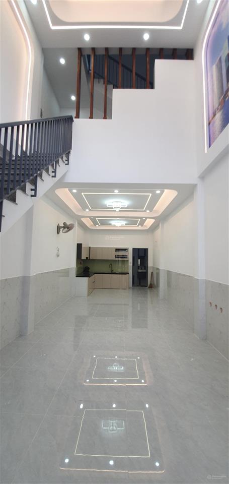 Nhà mới,3 tầng xe tải thông,4x14, ôtô ngủ trong nhà,nội thất cao cấp,5,xtỉ,hương lộ 2 nối dài.