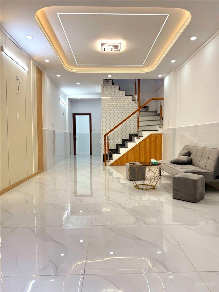 Nhà 54m2, mới tinh,3phòng ngủ,giáp tân phú,hẻm xe tải,nội thất cao cấp, chỉ 5tỉ xíu.