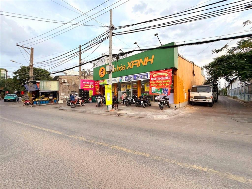 Siêu phẩm 2 tầng, giáp tân phú,gần 4 xã, 53m2, chỉ hơn 5 đồng , shr, ccngay