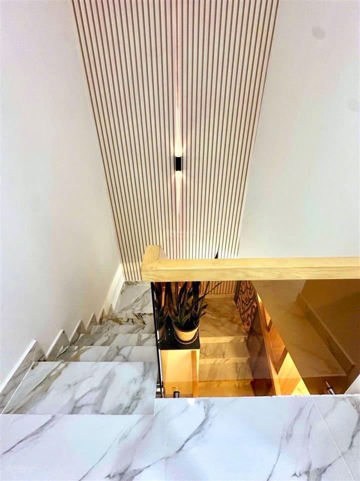 Siêu phẩm 2 tầng, giáp tân phú,gần 4 xã, 53m2, chỉ hơn 5 đồng , shr, ccngay