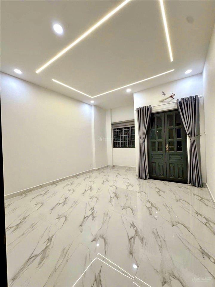 Siêu phẩm 2 tầng, giáp tân phú,gần 4 xã, 53m2, chỉ hơn 5 đồng , shr, ccngay