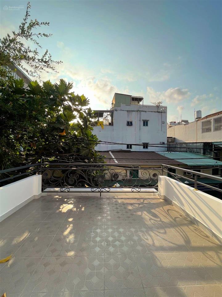 Nhà 62m2,chỉ hơn 6 tỉ,ngay tân hòa đông,gần 4 xã,giáp tân phú,3phòng ngủ,p khách, bếp,chỗ đậu ôtô