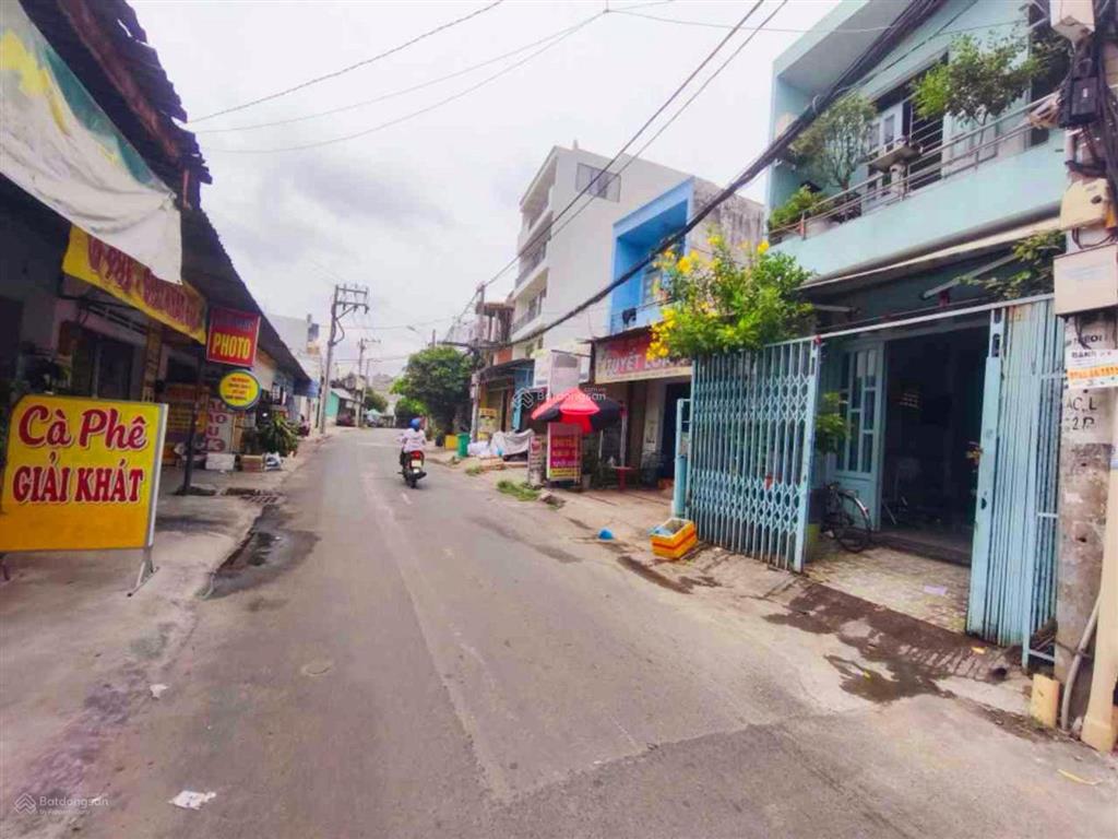 Nhà 2 tầng mới tinh,mặt tiền kinh doanh,ngang gần 6m, chỉ 5 đồng hơn,giáp tân kỳ tânquý,gần st nhật