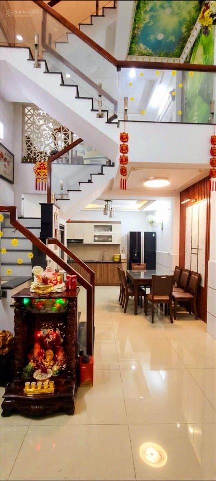 Nhà 5 tầng bình tân,chỉ 5,5tỉ,giáp khu tên lửa,hxh 6m, ôtô ngủ trong nhà,nội thất cao cấp,shr