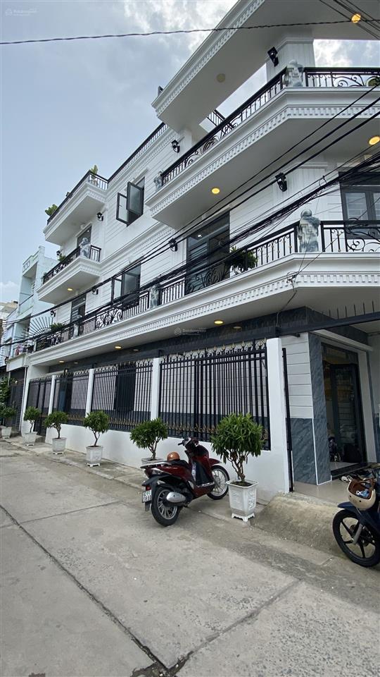 Gấp gấp!!! nhà đẹp 4 tầng gần lê văn quới  dt 4 x 20  công nhận đủ  3 pn master  full nội thất
