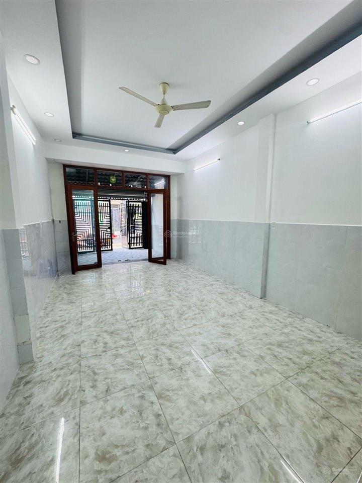Nhà 2 tầng 4 x 18, ngay chợ, gần trường, tt an lạc  hxt tránh  shr  hcđ  6 tỷ x, còn t lượng!