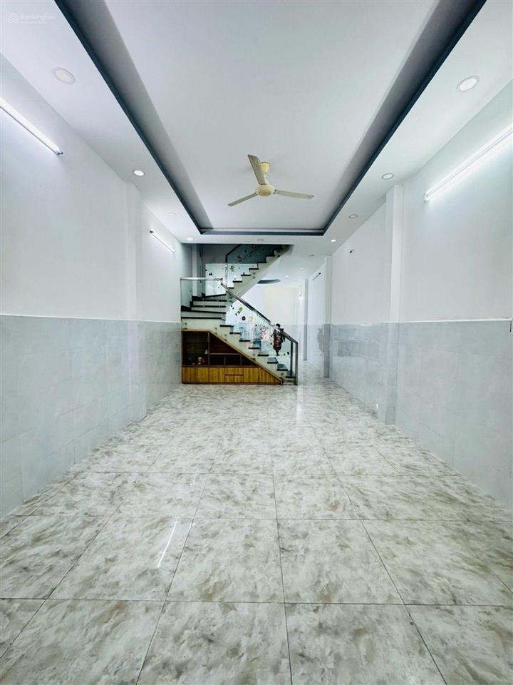 Nhà 2 tầng 4 x 18, ngay chợ, gần trường, tt an lạc  hxt tránh  shr  hcđ  6 tỷ x, còn t lượng!