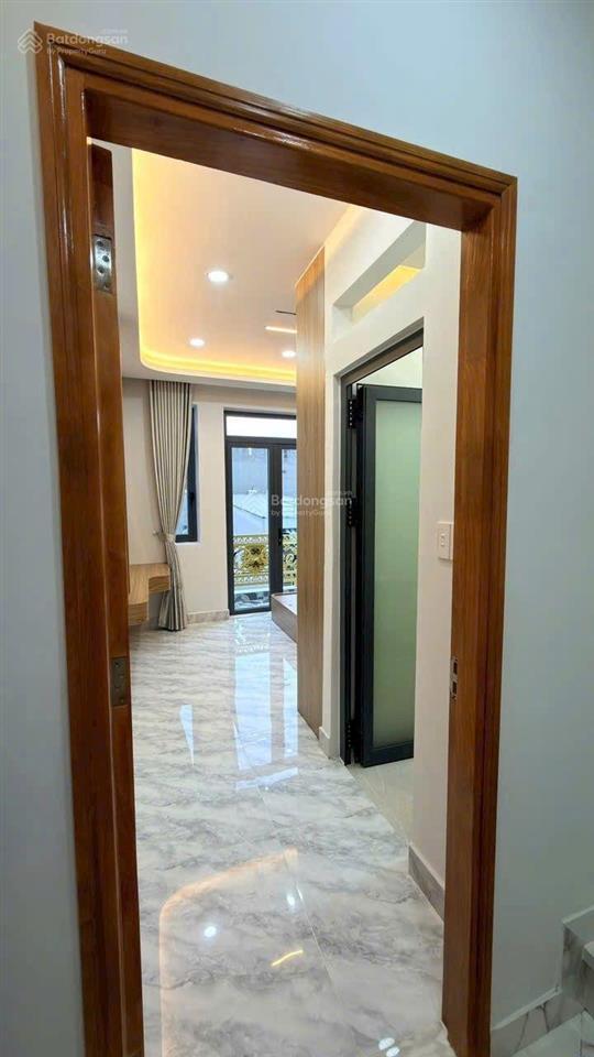5 tầng phan anh giáp tân phú, q6, q11
dt 4m x 13m, 4 pn nội thất + sân thượnghẻm oto 5m 7 tỉ