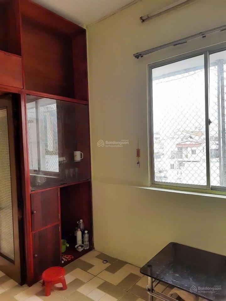 Hiếm chung cư q1 ngay gần chợ bến thành, bùi viện trung tâm q1 giá chỉ nhỉnh 2tỷ  dt 44m2 lầu 4