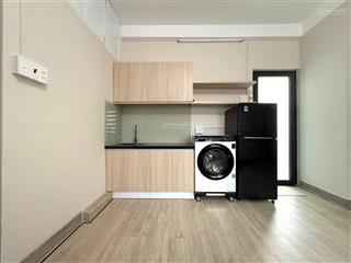 Căn hộ phú nhuận giáp q1, q3  shr giá chỉ 2,1 tỷ bớt lộc 1pn  1wc  dt 21m2, đang thuê 8tr