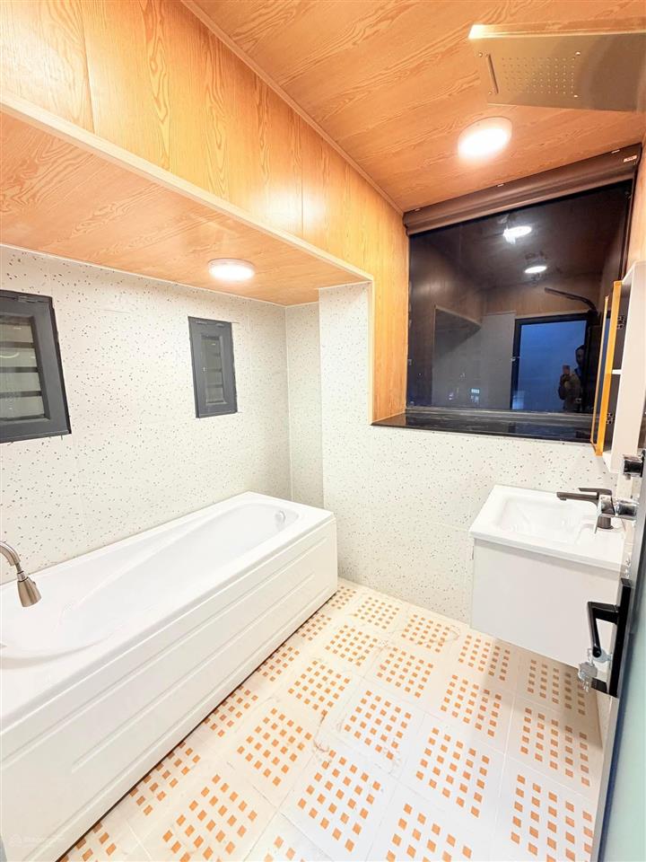 Hxh tân kỳ tân quý, 40m2 4tầng 2pn 4wc, nhà mới ăn tết 2026