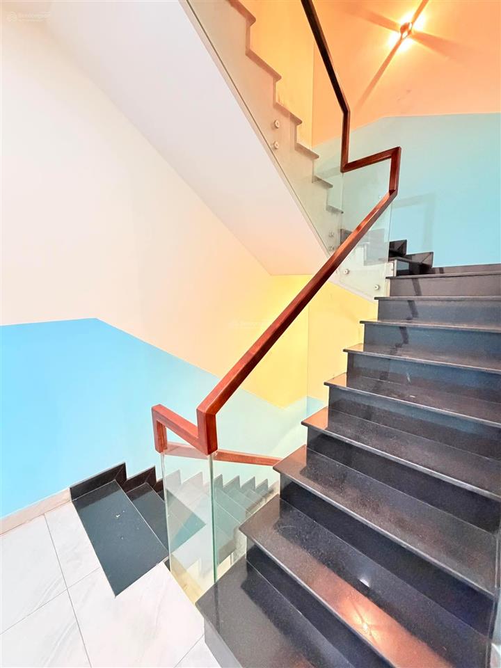 Hxh tân kỳ tân quý, 40m2 4tầng 2pn 4wc, nhà mới ăn tết 2026