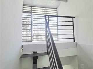 Bán nhà sát kdc vĩnh lộc giá chỉ 3.95 tỷ dt 4 x 13m vuông vức