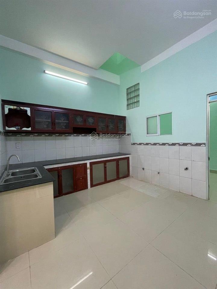 Chủ ngộp bán gấp nhà sát aeon tân phú hẻm xe hơi 64 m2 giá chỉ 6tỷ1