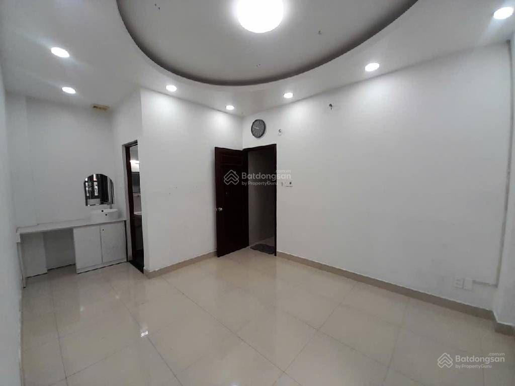 Bán nhà sát aoen tân phú mặt tiền ngang 5 hiếm 1 trệt 4 lầu giá nhỉnh 9 ty