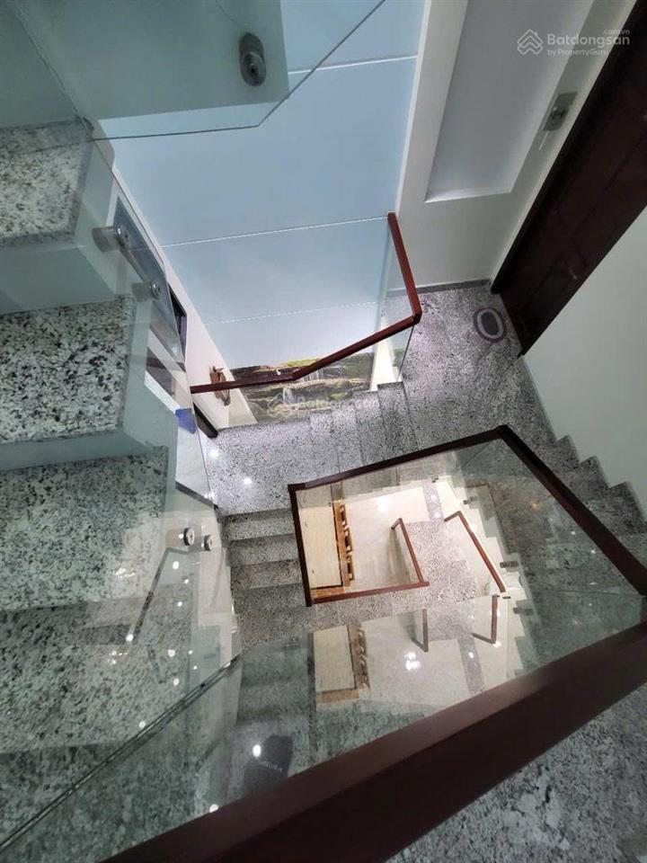 Bán nhà sát aoen tân phú ngang hiếm 6m 4 tầng giá nhỉnh 7ty