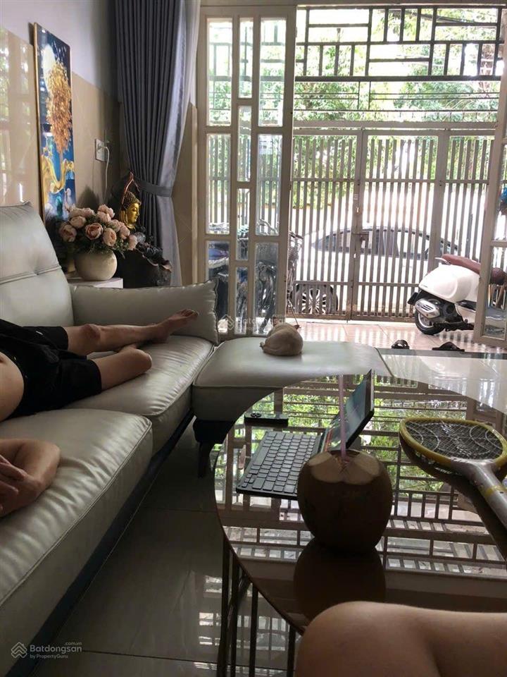 Nhà sát chợ tân hương đường đẹp vị trí tốt hiếm có người bán trong khu vực