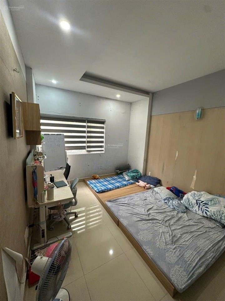 Bán nhà sát aoenmall tân phú 72 m 4 tầng hẻm oto thông giá đúng 7 tỷ