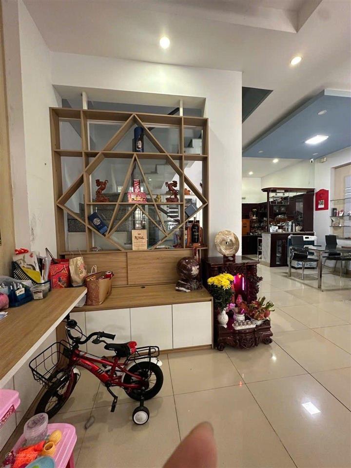 Bán nhà sát aoenmall tân phú 72 m 4 tầng hẻm oto thông giá đúng 7 tỷ