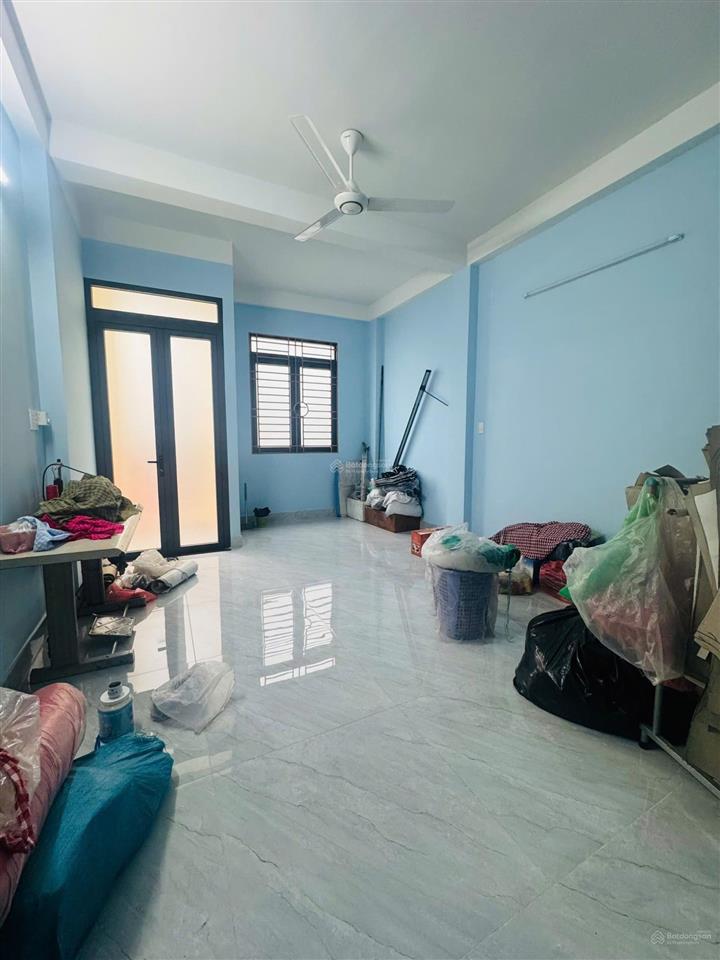Nhà 4 tầng mới tinh khu hoa sứ 26/3 đường 7m full nội thất nhỉnh 8 tỷ