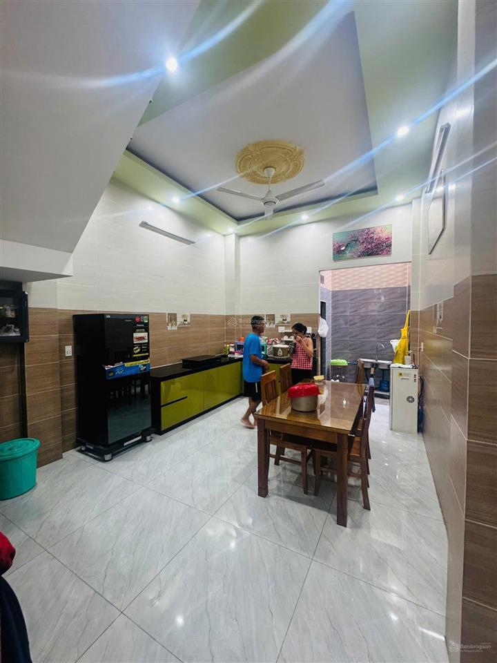 Nhà 4 tầng mới tinh khu hoa sứ 26/3 đường 7m full nội thất nhỉnh 8 tỷ
