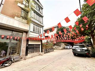 Dân xây siêu hiếm  view hồ  ô tô tránh, đỗ  nhà đẹp, kinh doanh