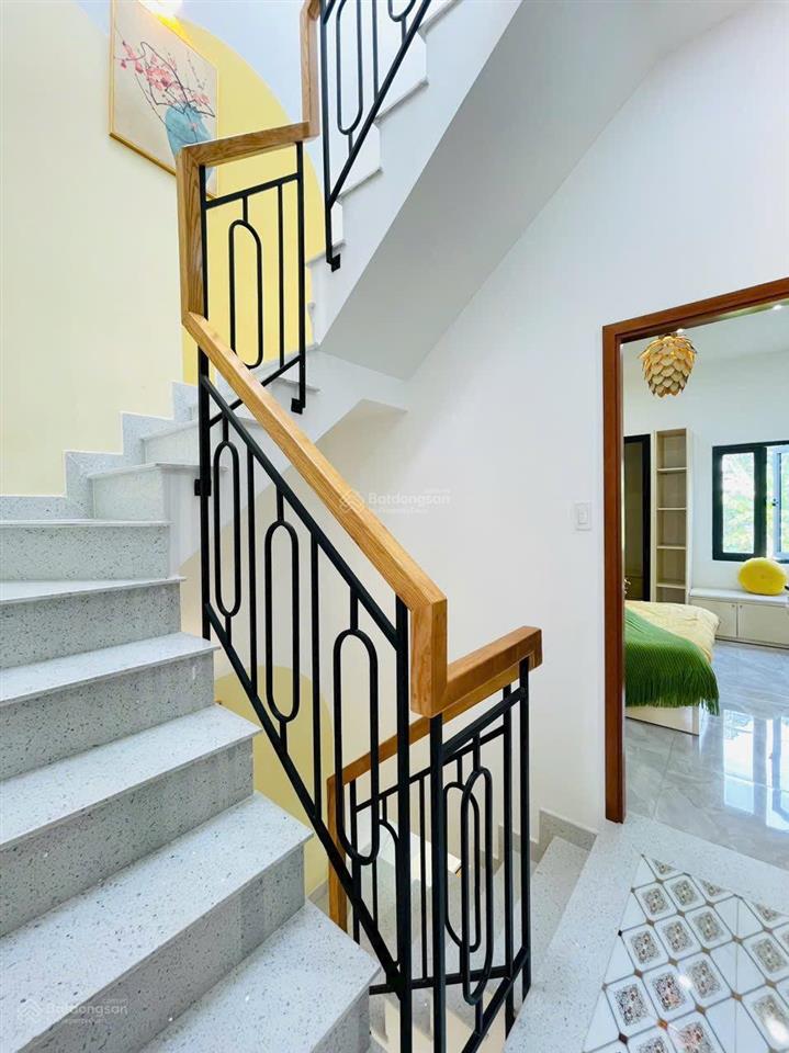 Định cư nước ngoài bán nhanh căn 49,8m2 giá 3 tỷ 280 triệu đường nguyễn tri phương, p5, q10.