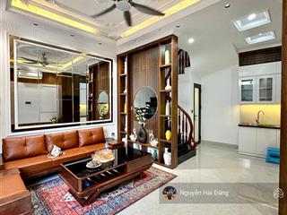 Nhỉnh 7 tỷ! bán nhà lô góc 5 tầng 35m2 ngay trần phú, văn quán  full nội thất, 10m ra ô tô tránh