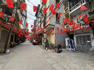 Bán gấp nhà 3 tầng 33m2 ôtô tránh ngay chân ga tàu điện la khê, quang trung  cạnh kđt ngô thì nhậm