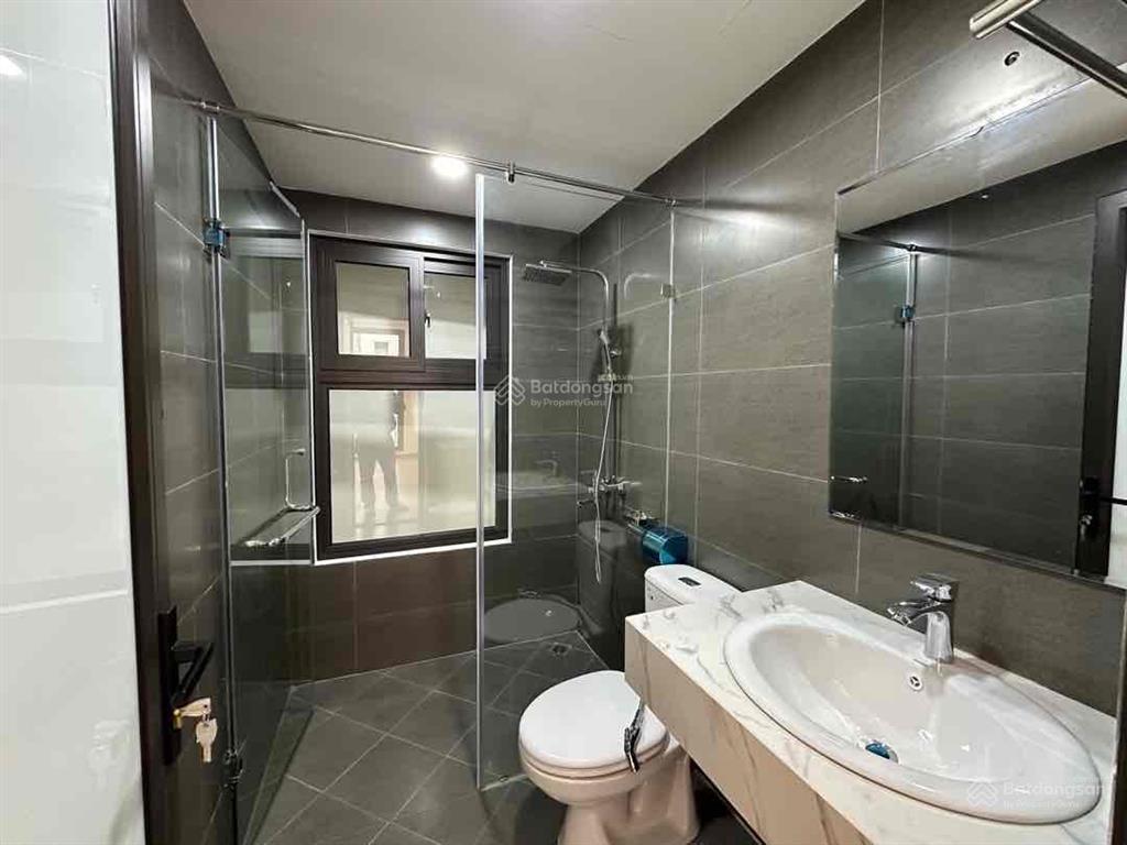 Nhỉnh 5 tỷ! bán nhà ngay dương nội, gần tttm aeon mall hà đông  32m2 x 5 tầng xây mới, ô tô đỗ gần