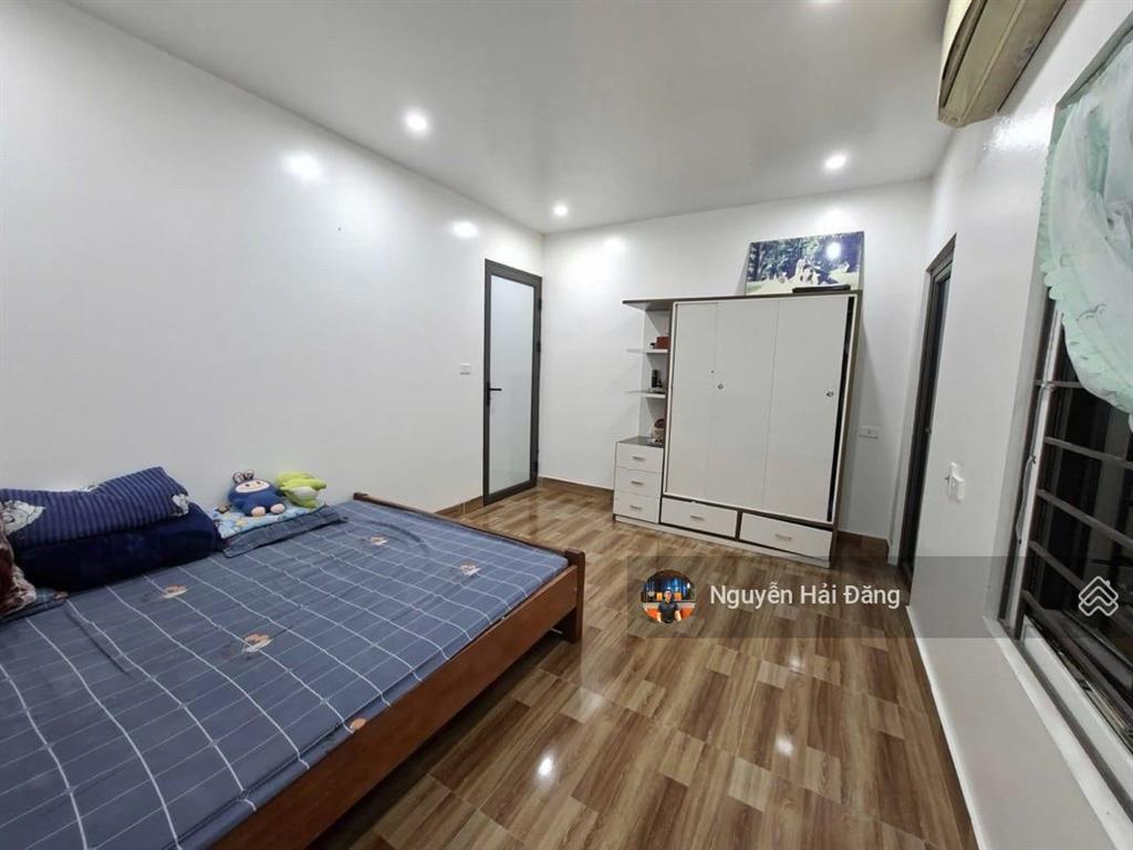 Bán gấp nhà khu phân lô ô tô đỗ ngay trần phú, văn quán  43m2 x 4m 2 thoáng gần cầu đen cầu trắng