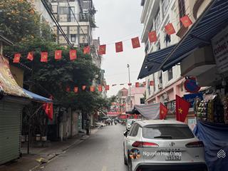 Bán nhà phân lô 3 tầng đường ôtô ngay trần phú, văn quán  43m2 x 4m 2 thoáng gần cầu đen cầu trắng