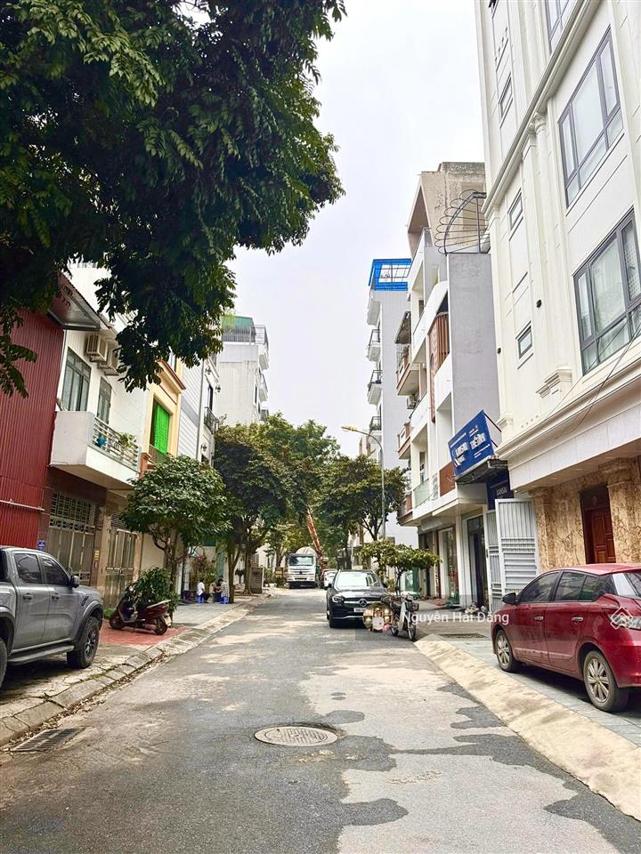 Bán nhà phân lô dv kđt vạn phúc, hà đông  50m2 x 5 tầng thang máy, gara ô tô, giá đầu tư chỉ 14 tỷ