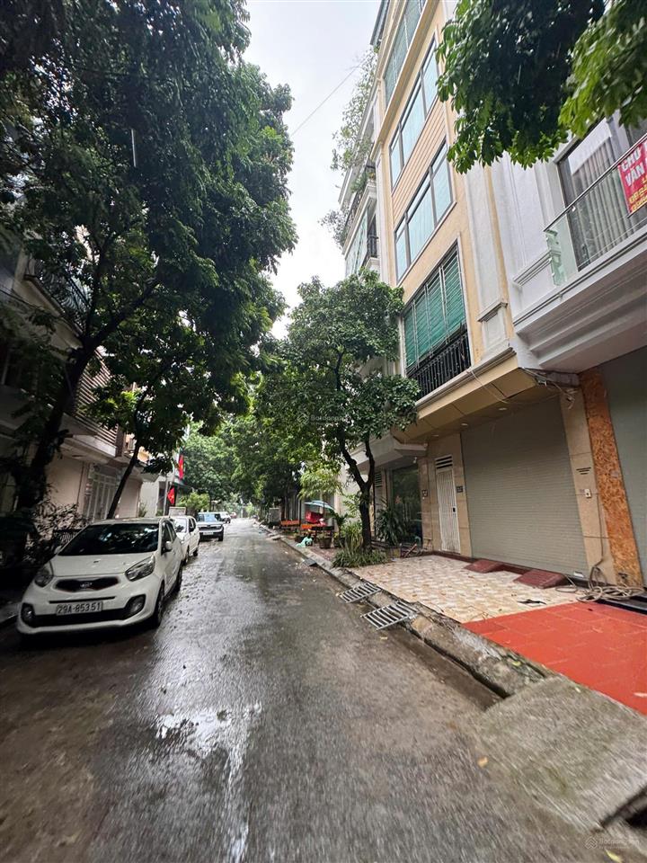 Bán gấp nhà 4 tầng khu đấu giá mậu lương, kiến hưng  50m2 x 5m vỉa hè kinh doanh, ô chờ thang máy
