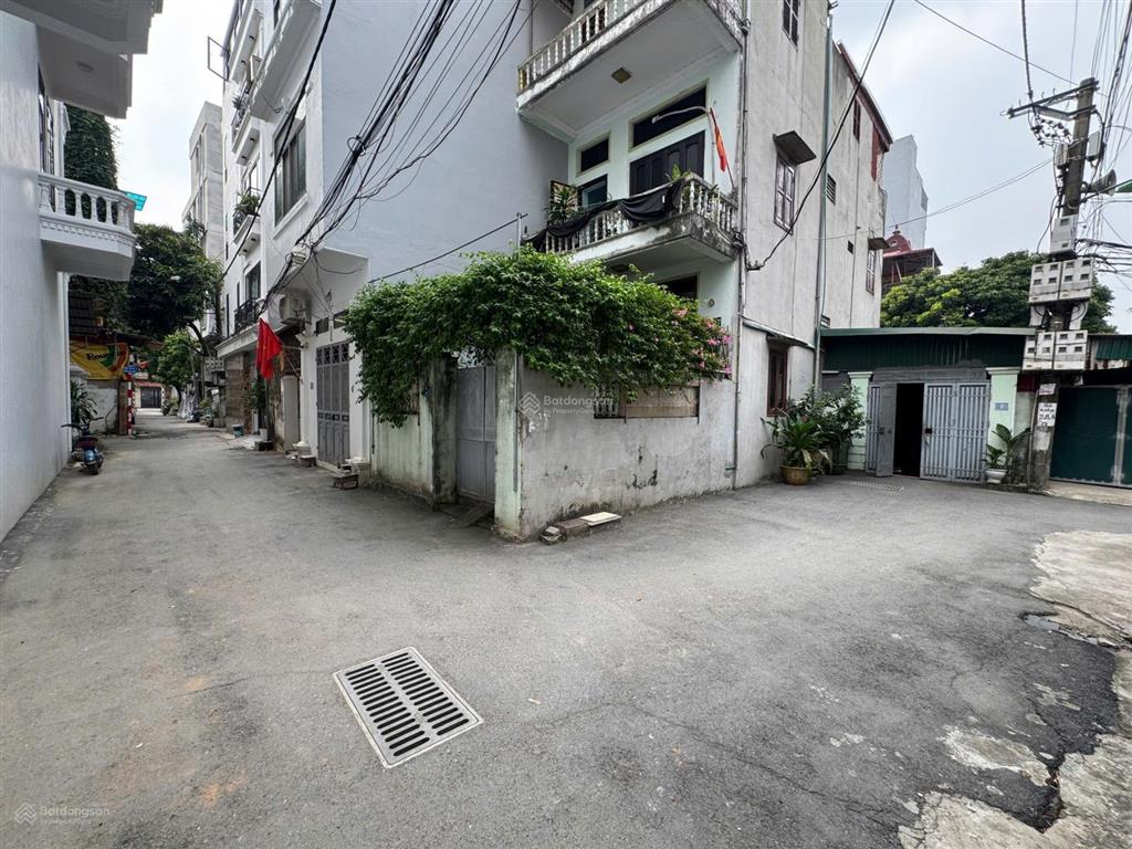 Bán gấp đất tặng nhà c4 ngay liền kề kđt himlam vạn phúc, hà đông  54m x mt ~5m, ngõ ô tô đỗ cửa