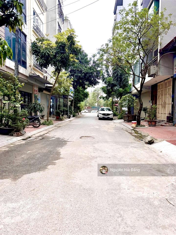 Bán nhà phân lô khu dv kđt vạn phúc, hà đông  50m2 x 4 tầng ô chờ thang máy, gara ô tô giá 13.x tỷ