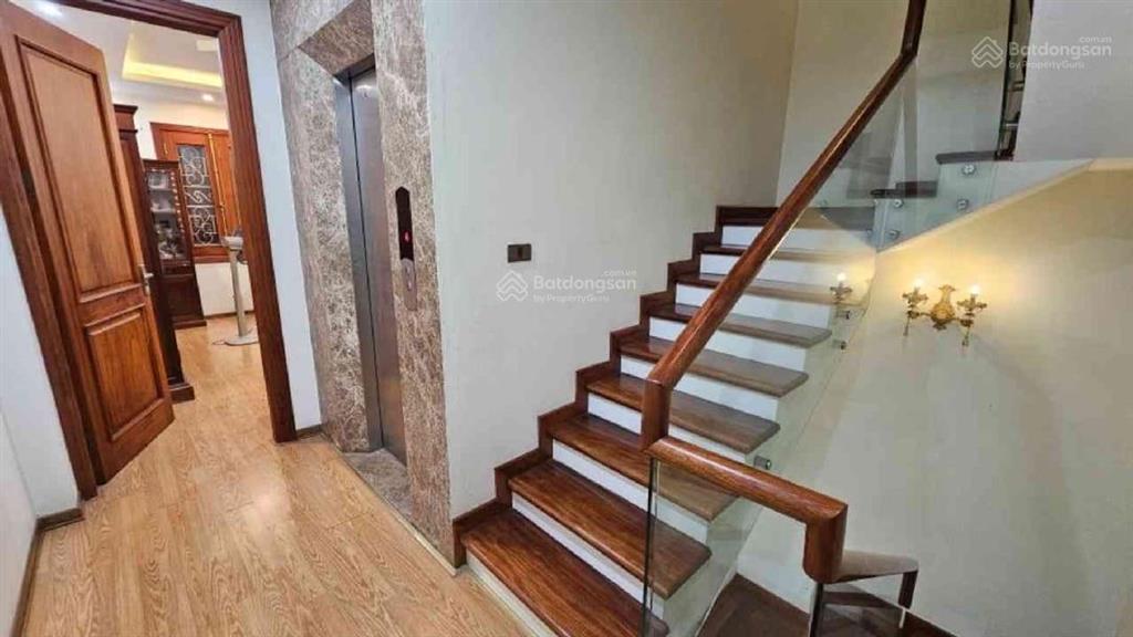 Bán nhà liền kề 5 tầng thang máy kđt văn phú, hà đông  90m2 x 4.5m full nội thất, cạnh lk lacasta