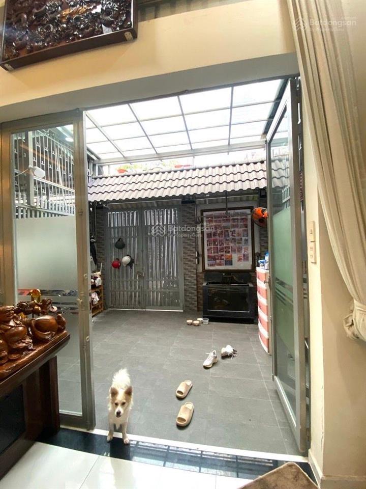 Nhà đẹp btct 2tầng  cống lỡ, tân bình  dt 80m2 (5,2x17) đường ô tô thông  giá tốt