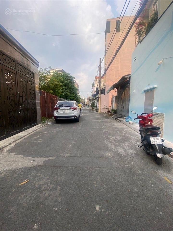 Nhà đẹp btct 2tầng  cống lỡ, tân bình  dt 80m2 (5,2x17) đường ô tô thông  giá tốt