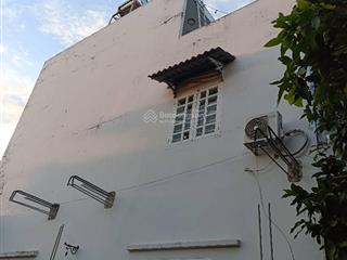 Tìm ko ra căn nào tốt hơn! chủ gấp bán  nhà btct 3tầng  dt 110m2 (5,2x22)  đường xe tải thông