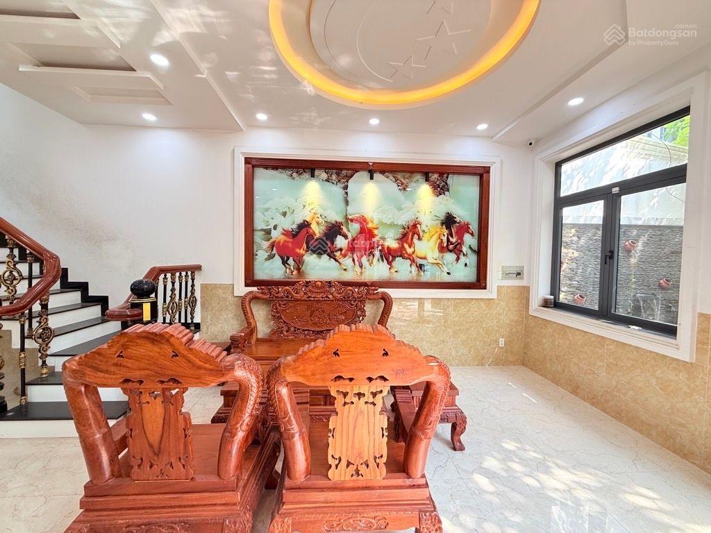 Vip! mt lô góc hiệp thành city  4 tầng (8x20)  nhà btct đẹp  bán giá tốt