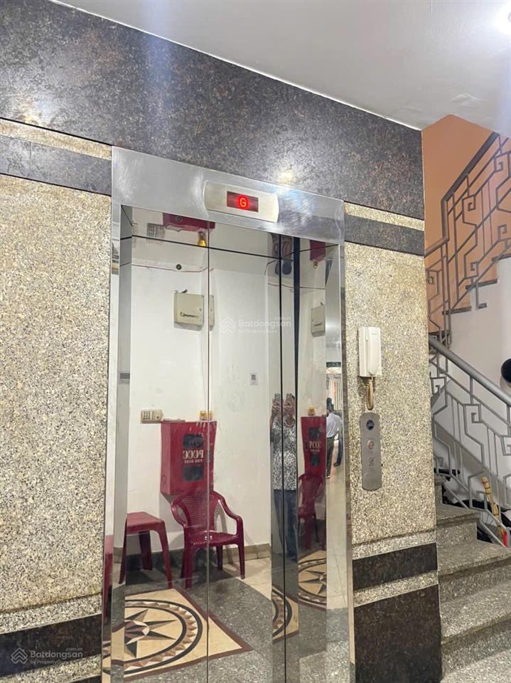 Mt nguyễn văn quá, đht, q12  6tầng, 107m2 (4,8x30)  dòng tiền khủng, vị trí víp