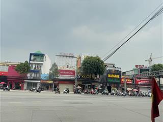 Mt phan văn hớn, (10x50) full thổ cư, vuông vức  ngay ngã 4 bà điểm  vị trí cực đắc địa  giá tôt