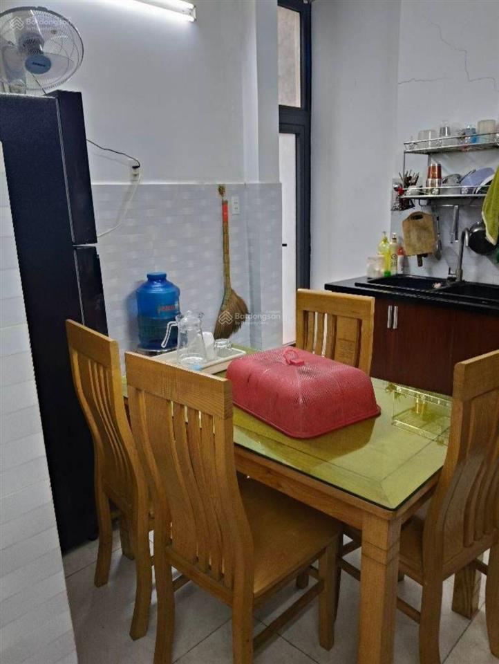 Nhà 3tầng, đường 4m sát nguyễn văn quá, q12  nhà đẹp btct cứng cáp  dt 46m2 giá tốt