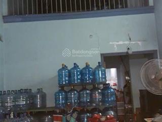 Mt đường đht 06, đường đông kd tốt, nhà c4 còn sử dụng tốt  dt 82m2 (4x20) giá hơn 6tỷ xí