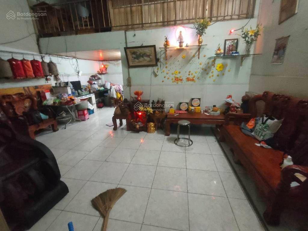 Nhà cấp 4 mt trung mỹ tây 2a  ngay ngã 4 song hành  dt 168m² (7x24) vị trí kinh doanh xầm uất
