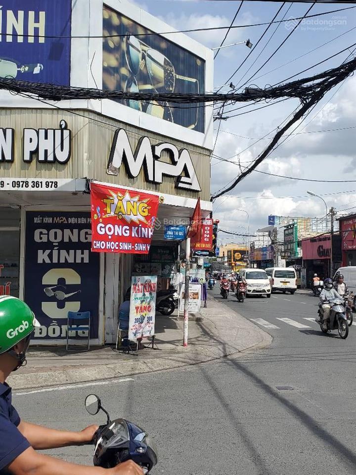 Mt thái thị giữ, ngay ngã 4 phan văn hớn, bà điểm  vị trí vip  dt (8x30m) full thổ cư  giá gấp